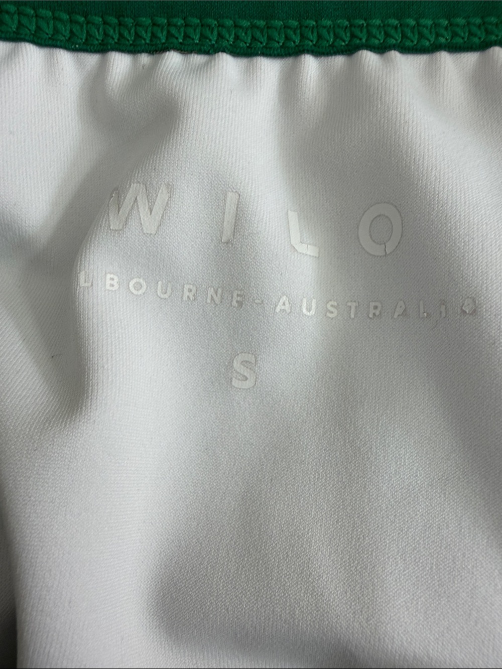 Wilo White and Green Sports Bra - Picture 5 of 6